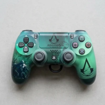 ps4-bezicni-dzojstik-assassin-edition-unikatan-dizajn-6 PS4 Bežični Džojstik Assassin Edition - Unikatan dizajn