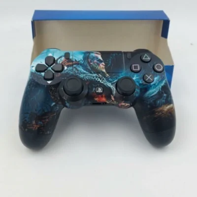 ps4-bezicni-dzojstik-geralt-of-rivia-stil-witcher-dizajn-5 PS4 bežični džojstik – Geralt of Rivia Stil Witcher dizajn