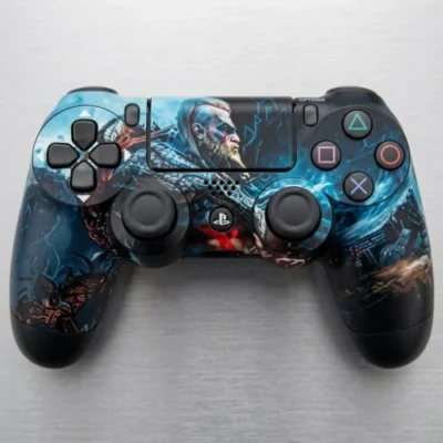 ps4-bezicni-dzojstik-geralt-of-rivia-stil-witcher-dizajn-6 PS4 bežični džojstik – Geralt of Rivia Stil Witcher dizajn