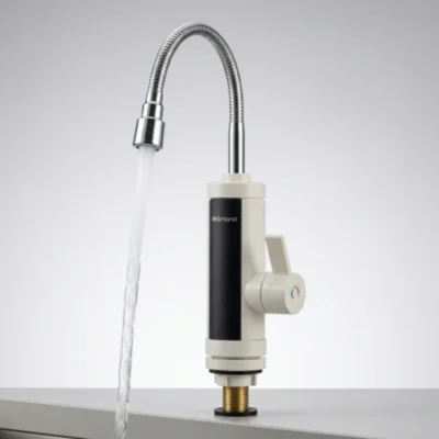 Slavina sa grejačem montirana na sudoperu