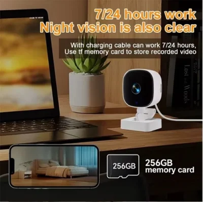 kamera-x7-1080p Bočni prikaz X7 kamere sa sklopivim postoljem i dugmetom za resetovanje.