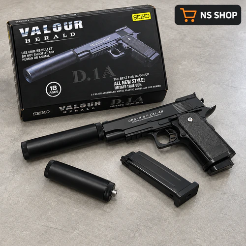 sehiko-d1a-nsshop-003-usage-1 SEHIKO D.1A airsoft pištolj, šaržer, navojni nastavak i kutija na neutralnoj podlozi